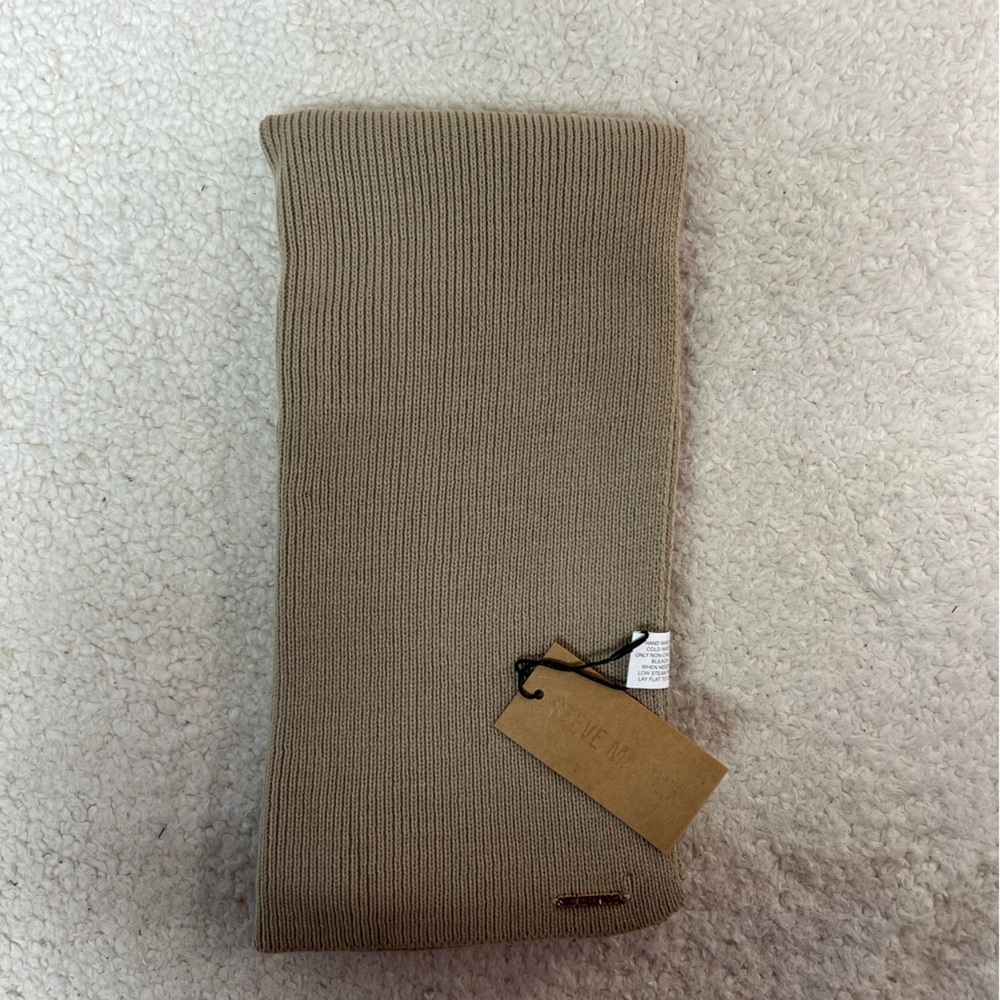Steve Madden Taupe Pebble Wristlet Clutch - Picture 2 of 12